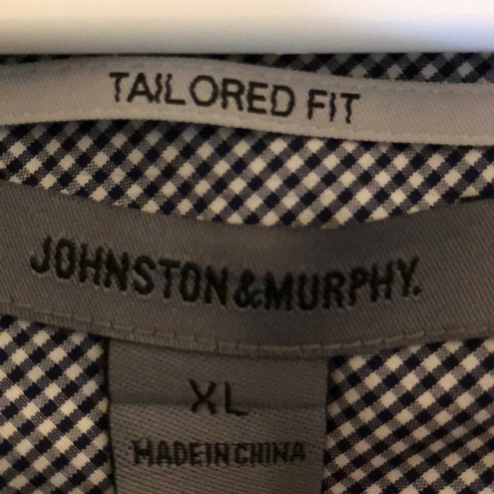 Men’s button down - Picture 2 of 3